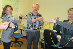 Das Ziehen von Fäden für Kleingruppenarbeit